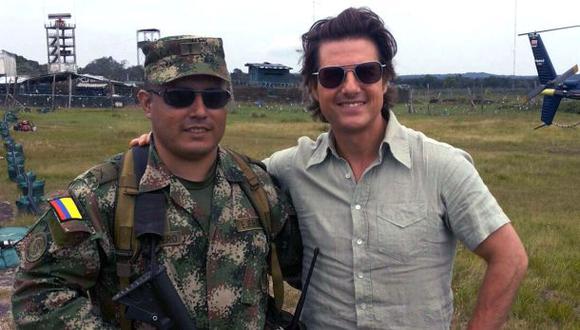 Tom Cruise lució feliz en su visita al Ejército de Colombia