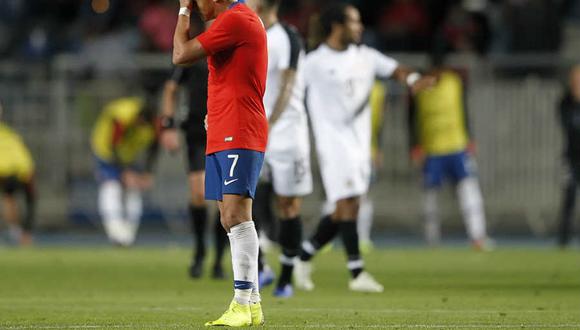 Los simpatizantes del Manchester United reaccionaron con fastidio al gol que marcó Alexis Sánchez en la derrota 2-3 de Chile a manos de Costa Rica, por el penúltimo amistoso del año. (Foto: AFP)