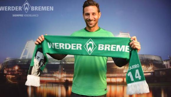 Claudio Pizarro: Werder Bremen vende bufandas en su honor