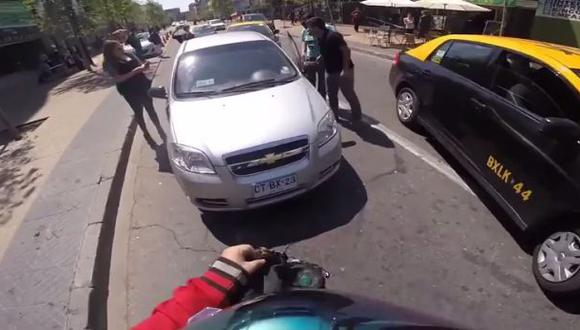YouTube: atropelló a ciclista y lo siguieron hasta atraparlo