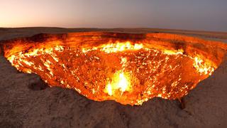"La puerta del infierno", el extraño cráter que nunca deja de arder