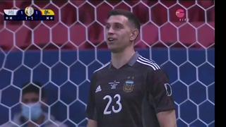 Mina lo sufrió más: el trabajo mental de ‘Dibu’ Martínez en los penales del Argentina vs. Colombia | VIDEO 