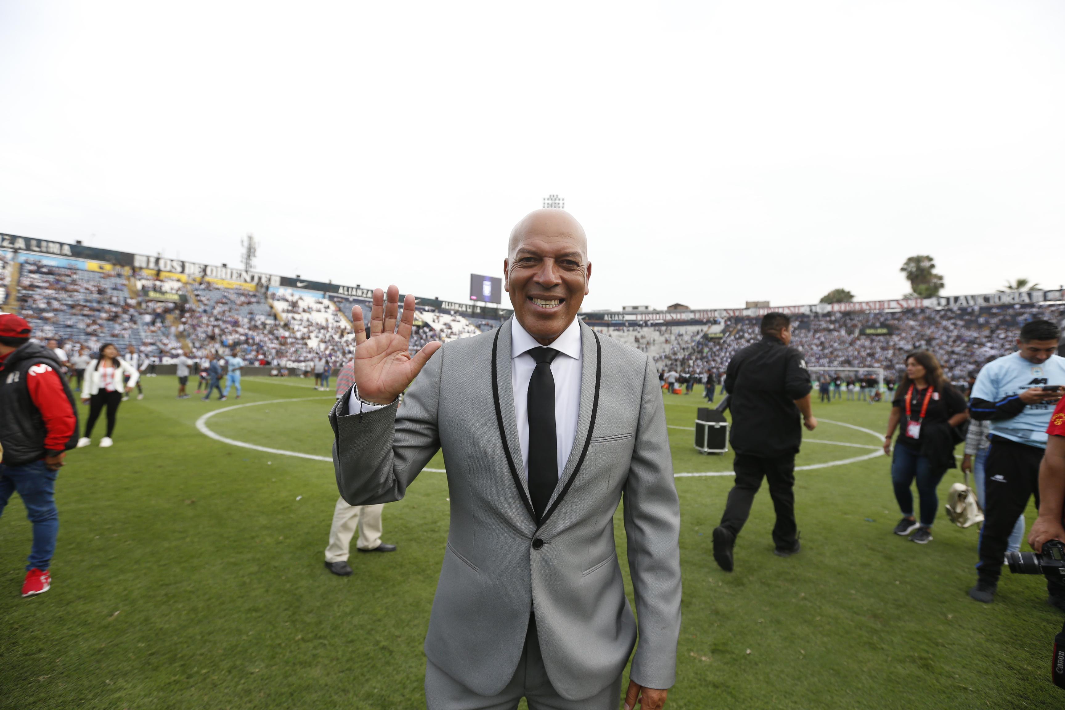 Roberto Mosquera se volverá a poner el buzo de Sporting Cristal. (Foto: GEC)