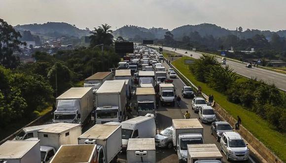 Los camioneros han bloqueado autopistas cercanas a Sao Paulo. (AFP/Getty)