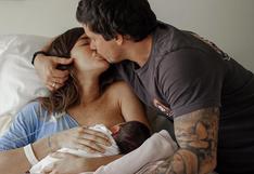 Korina Rivadeneira y Mario Hart celebran el primer mes de su pequeña hija
