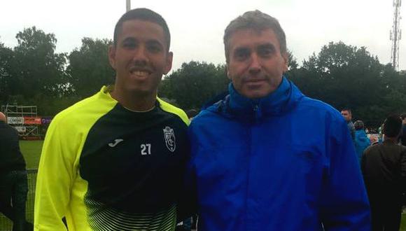 Sergio Peña recibió la cordial visita de Néstor Bonillo, preparador físico de la selección peruana. El mediocampista forma parte del Granada CF. (Foto: FPF)