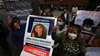 Plantón de mujeres en Ecuador por abogada desaparecida en escuela de Policía