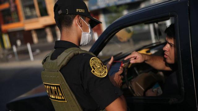 El Presidente del Perú, Martín Vizcarra, anunció este miércoles el fin de la inmovilización social  obligatoria o toque de queda de los domingos.