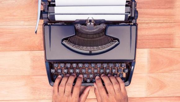 Las máquinas de escribir se popularizaron a finales del siglo XIX y principios del XX. (Foto: Getty Images)