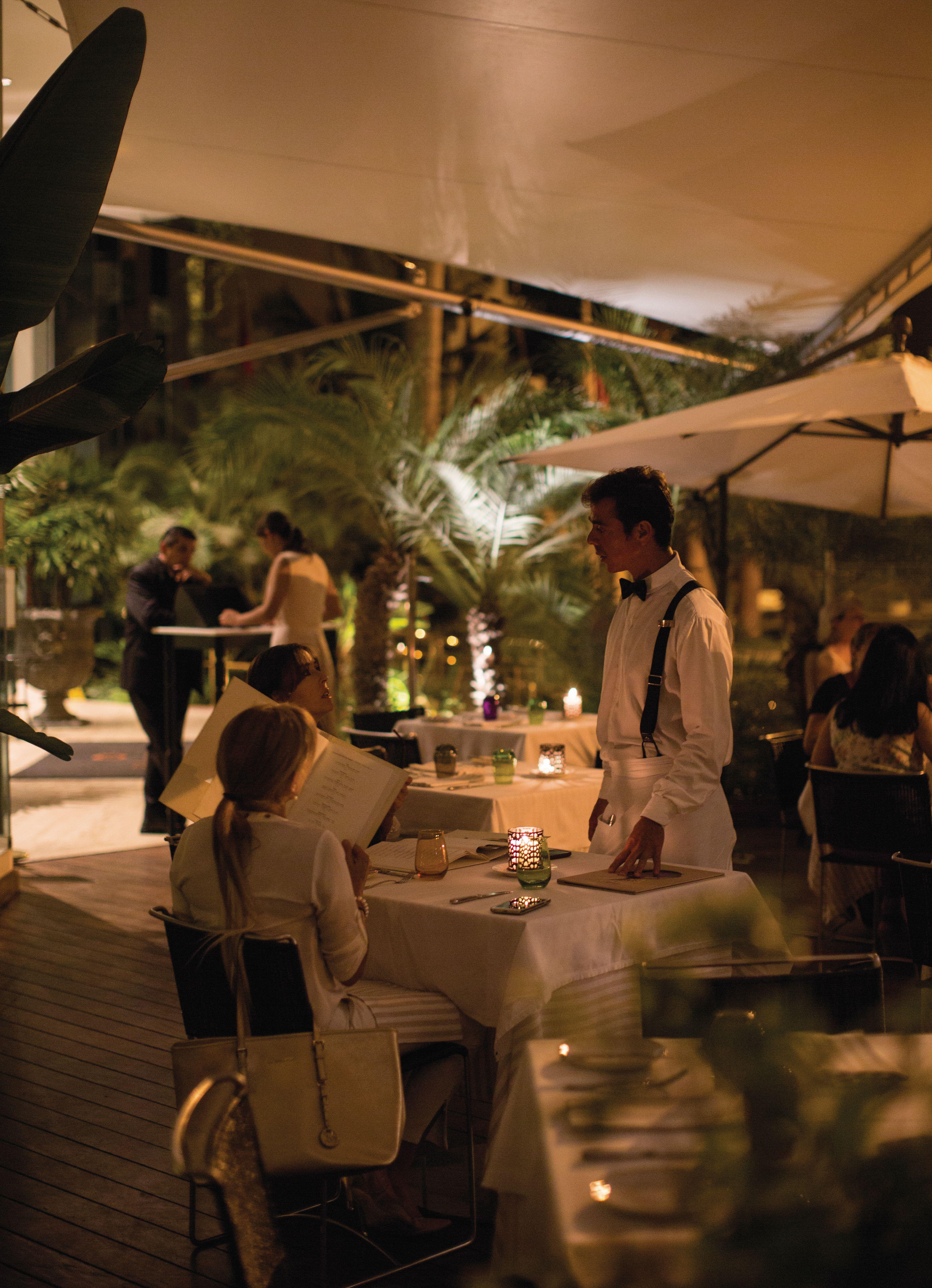 Tragaluz viene enfocándose en tener un equipo creativo y muy bien capacitado para seguir ofreciendo a sus clientes experiencias a través de la coctelería.