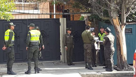 México denuncia que hay un "asedio" en la embajada de su país en Bolivia por la presencia de policías y militares en los alrededores. (Foto: SRE, vía BBC Mundo).