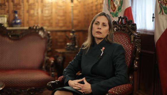 María del Carmen Alva, presidenta del Parlamento, respondió a la premier Mirtha Vásquez. (Foto: archivo GEC)