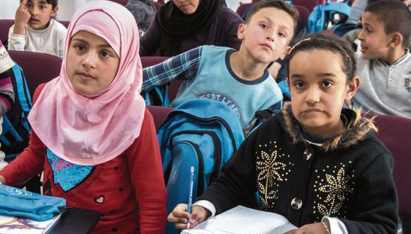 Gracias a un programa financiado por la Unión Europea y promovido por Unicef, el Gobierno de Turquía y la Media Luna Roja, los niños sirios refugiados en ciudades turcas están volviendo a estudiar. (Foto: Francisco Carrión / El Comercio)