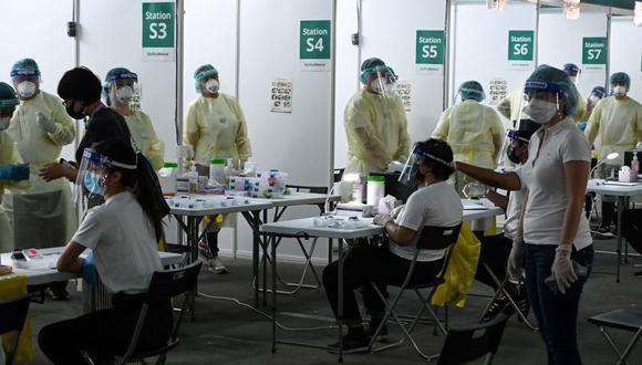 Singapur, uno de los países que mejor y antes reaccionó ante la pandemia de la covid-19 con estrictas medidas y el cierre de las fronteras. (Foto: Roslan Rahman / AFP)