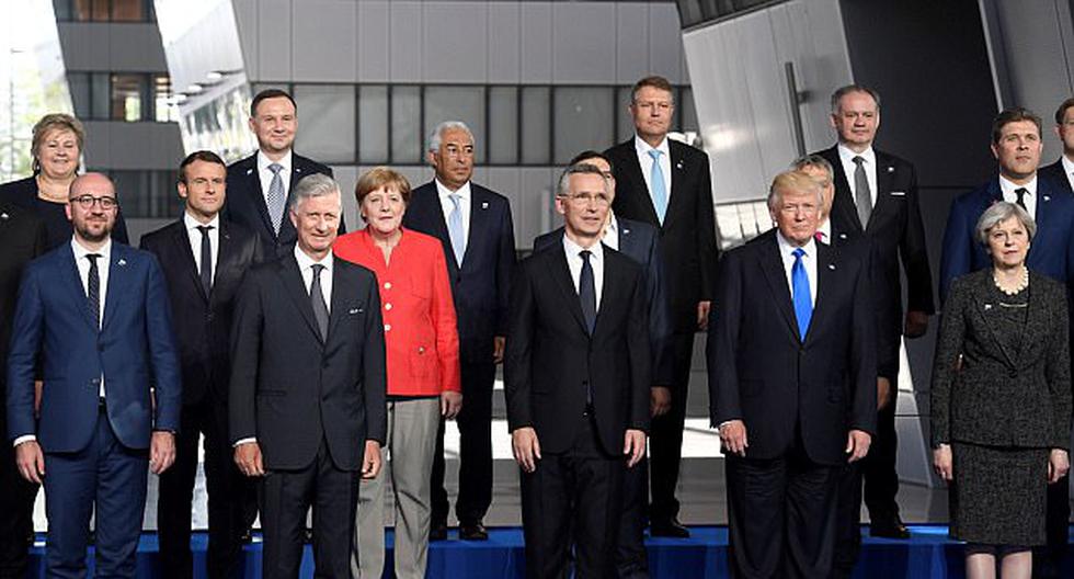 Un momento del presidente de USA, Donald Trump, se volvió viral cuando él y los líderes de otros 27 países, miembros de la OTAN, se reunían para una foto. (Foto: Getty Images)