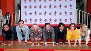 "The Big Bang Theory": elenco de la serie dejó sus huellas en el Paseo de la Fama