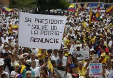 Colombia: cientos de miles protestan en la mayor manifestación contra el presidente Petro