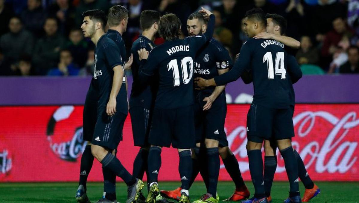 Real Madrid no tuvo piedad frente a Valladolid por 4-1 por la fecha 22º de la Liga de España. Karim Benzema fue autor de un doblete (Foto: AFP)