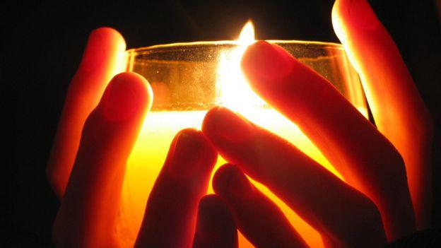 Hay maneras de ayudar a las víctimas de las sectas.