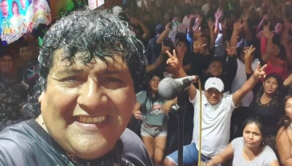 Toño Centella se pronunció en redes sociales, luego que se señaló que el cantante ofreció un concierto privado en pleno estado de emergencia. (Foto referencial: Facebook oficial)