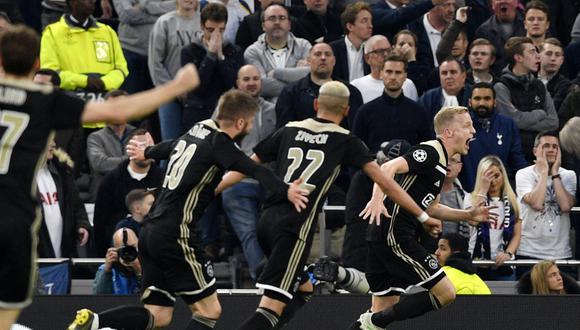 Ajax venció 1-0 al Tottenham en Inglaterra, por la ida de las semifinales de la Champions League. (Foto: EFE)