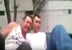 México: suspenden a policías que obligaron a hombres detenidos a besarse | VIDEO