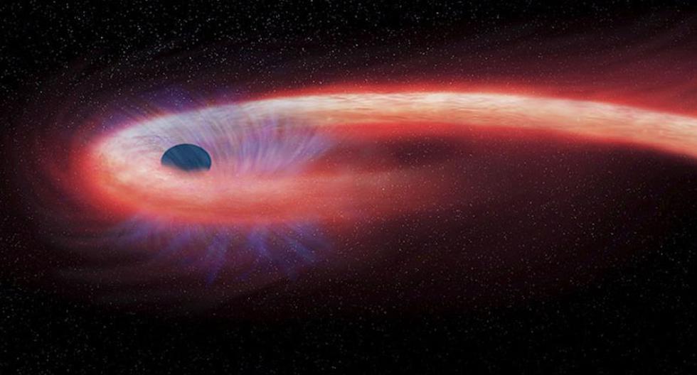 El cuerpo celeste devora una masa equivalente a la del Sol cada dos días y del tamaño de 20.000 millones de soles. (Foto referencial: NASA)