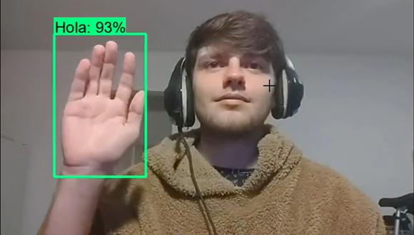 Nacho Gorriti logró crear un sistema que interpreta la lengua de señas. (Foto: Captura de video)