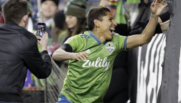 Raúl Ruidíaz anotó su cuarto gol en la presente temporada de la MLS. (Foto: AP)