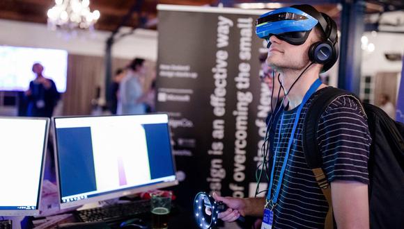 La realidad virtual fue uno de los protagonistas del Techweek 18. Es aplicada desde videojuegos hasta la salud o la exploración geológica. (Techweek)