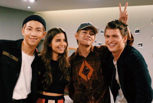 Ansel Elgort y Lily James junto a los Bangtan Boys. (Foto:Twitter)