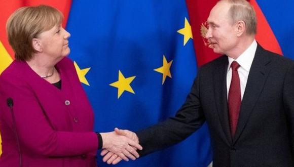 Merkel y Putin se reunieron esta semana en Moscú para hablar, entre otros asuntos, de Libia. Foto: Reuters