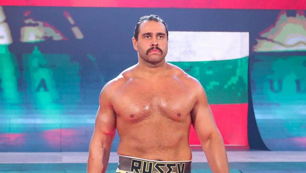 El gran gesto de Rusev con los trabajadores de WWE. (Foto: WWE)