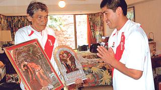Son peruanos, no ganan millones pero encontraron en el fútbol el trabajo que salvó sus vidas