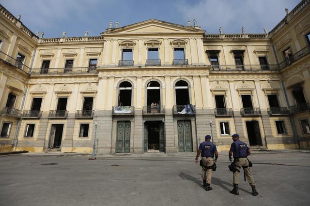 El 2 de setiembre de este año se produjo un voraz incendio que arrasó con gran parte de la institución. (Foto: EFE)