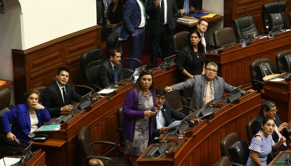 Congresistas expresaron posiciones a favor y en contra de la creación de una comisión especial. (Foto: Alessandro Currarino / GEC)