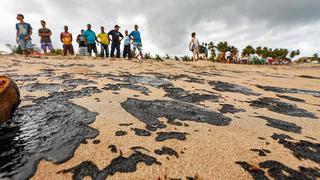 El desastre ecológico que vive Brasil en sus playas en 10 claves