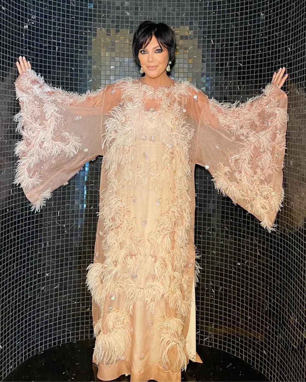 Kourtney Kardashian y Travis Barker | Kourtney Kardashian: todo sobre su  vestido de novia y los looks de los invitados | Novia | Vestido de novia |  Celebridades | Kris Jenner |