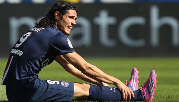 Edinson Cavani podría dejar PSG si sigue jugando por la banda