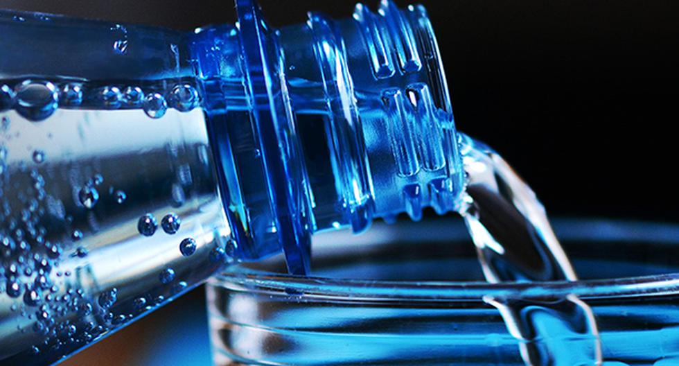 Descubre lo que le ocurre a tu cuerpo si tomas mucha agua. (Foto: Pixabay)