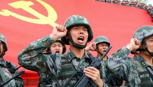 El director del FBI, Christopher Wray, calificó a China como "la mayor amenaza a largo plazo para nuestra seguridad económica y nacional". (Getty Images).