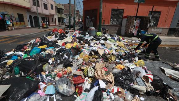 La Victoria se encuentra afectada por la acumulación de basura en varias de sus calles. (Foto: Alessandro Currarino/@photo.gec)