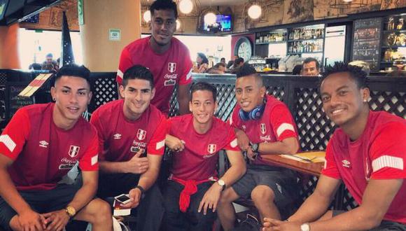 Selección peruana viajó a Miami para amistoso ante Venezuela