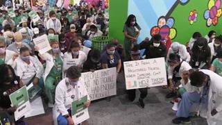 Estados Unidos: personal médico protesta en Miami contra el racismo