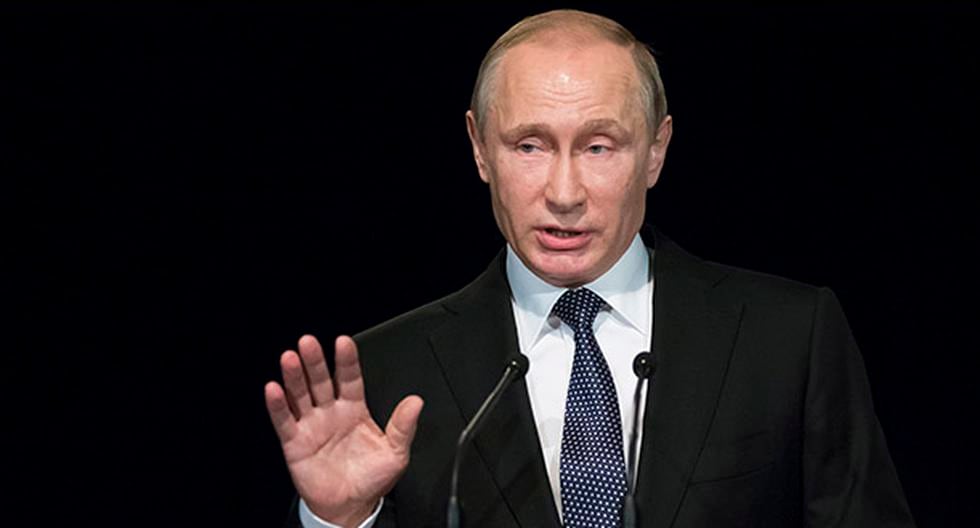 Vladimir Putin promulgó leyes que permiten acceder a toda la información personal. (Foto: EFE)