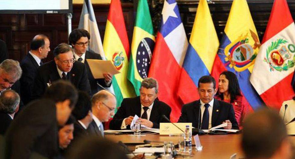 El mandatario Ollanta Humala, quien ejerce la presidencia temporal de la Unasur, convoc&oacute; a la reuni&oacute;n. (USI)