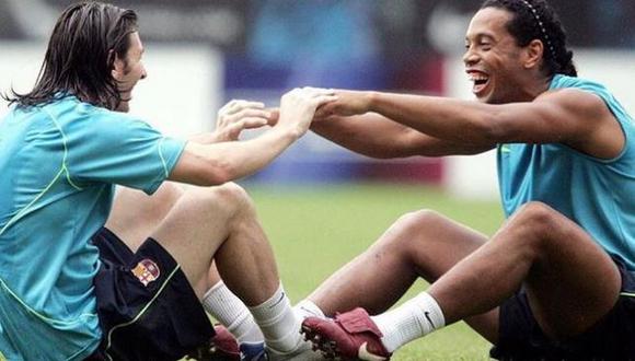 A través de Facebook, Lionel Messi le agradeció a Ronaldinho por todo lo disfrutado en el Barcelona. "Como siempre dije, aprendí mucho a tu lado", aseguró. (Foto: AFP)
