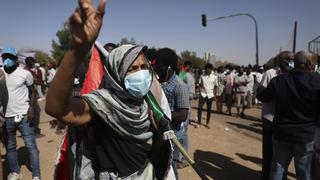 Miles de manifestantes en Sudán para exigir cambios, dos años después de su revolución