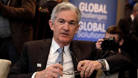 El presidente de la Reserva Federal, Jerome Powell, asiste al plenario del CMFI durante la reunión de primavera del FMI y el Banco Mundial en Washington, EE.UU., el 21 de abril de 2018. REUTERS / Yuri Gripas