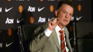 Louis van Gaal critica gira del Manchester United por EEUU